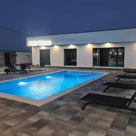 Hotel Wiena